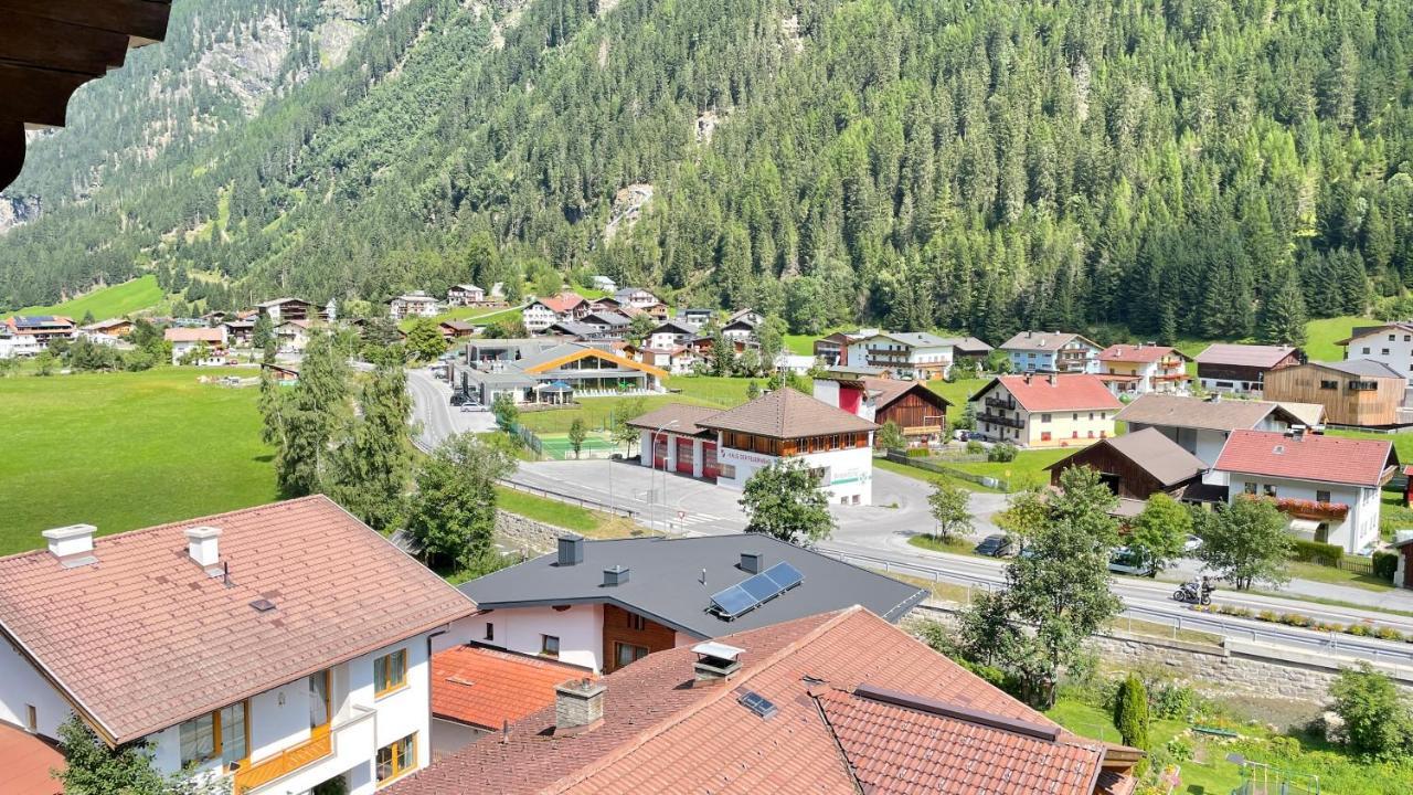 Apart - Und Fruehstueckspension Jaegerheim Kaunertal Dış mekan fotoğraf